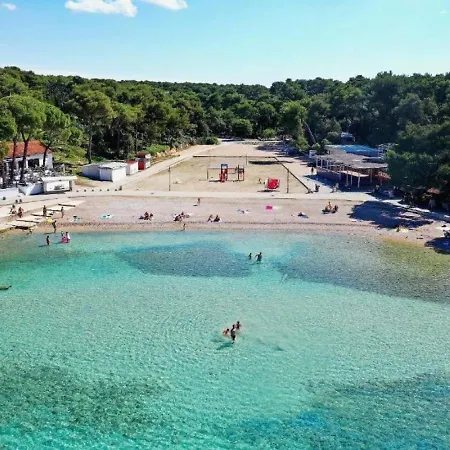 Mobile Mirna Campeggio Biograd Na Moru