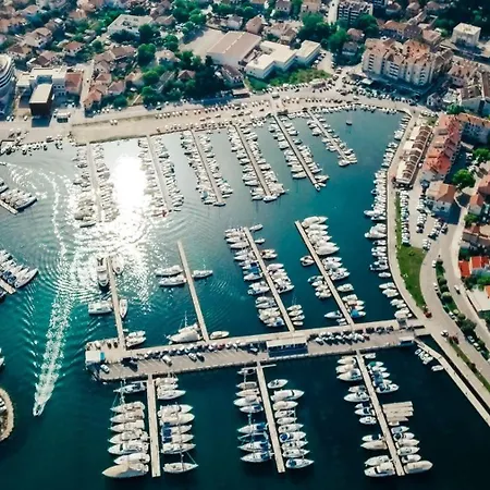 Mobile Mirna Campeggio Biograd Na Moru