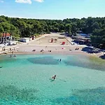 Mobile Mirna Kemping Biograd na Moru