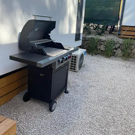 Mobile Mirna Campingplatz *
